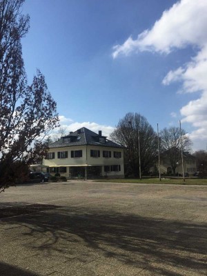 Ruhige, sonnige Wohnung mit Aussicht in gepflegter Parkanlage