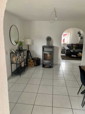 Wohnung mit dreieinhalb Zimmern und kleiner Balkon in Bretten