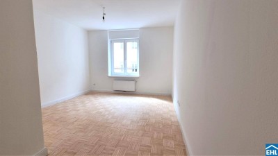 Neuer Kaufpreis! Sorgfältig saniertes Altbau-Juwel mit Balkon!