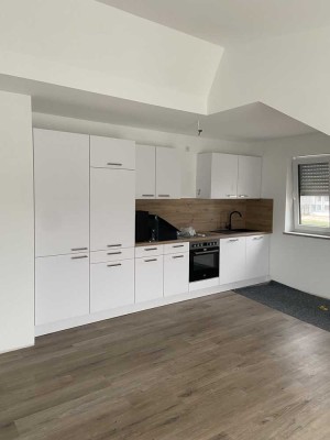 ERSTBEZUG - Neubau 2 Zi. Wohnung (KfW 40) in ruhiger & zentraler Lage in Friedrichshofen