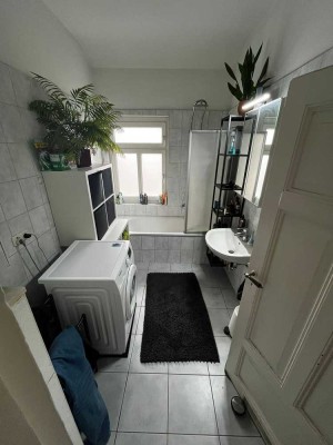 Gepflegte 4-Zimmer Wohnung im 3. OG mit Balkon in Gießen