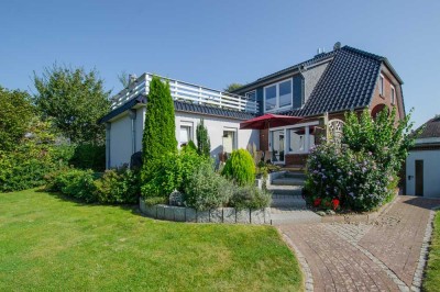 Wunderschönes Einfamilienhaus in toller Lage – mit Einliegerwohnung, Doppelgarage und Carport!