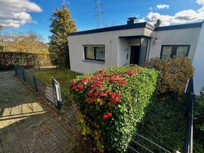 KL-Nord - Attraktives Reihenendhaus in bester Wohnlage mit Garten, 2 Terrassen und Garage