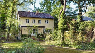 Stilvolles Familienhaus mit Naturgarten und viel Platz zum Wohlfühlen - Oranienburg Neustadt