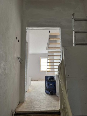 Erstbezug nach Sanierung und Modernisierung: schöne 4-Zimmer-Wohnung zur Miete in Herzogenrath