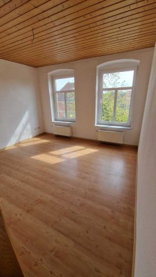 helle, schöne 2-Raumwohnung