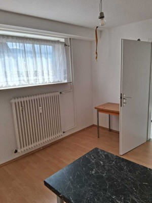 Einfache 2 Zimmer mit Miniküche in Heidelberg-Ziegelhausen