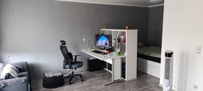 Möblierte 1-Zimmer Wohnung mit EBK