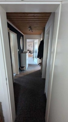 Zentrale 3-Zimmer-DG-Wohnung mit Balkon in Dasing