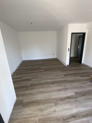 Helle 2-Zimmer-Wohnung mit Balkon im Zentrum von Pulheim – 68 m²