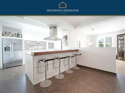 Repräsentatives Einfamilienhaus mit Pool in Altfraunhofen