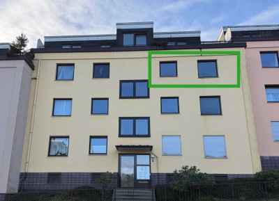 Schöne und vollständig renovierte 2-Zimmer-Wohnung mit Balkon und Einbauküche in Bad Sachsa