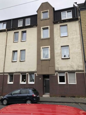 6 Personen Familienwohnung mit Balkon!