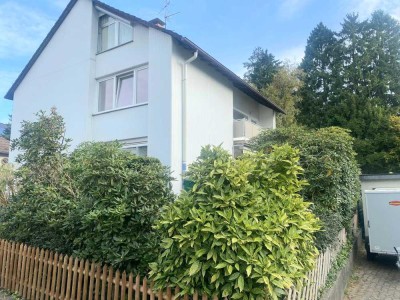 Erstbezug nach Kernsanierung senioren-/behindertengerecht mit 2 Balkonen in SG-Höhscheid