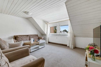 Provisionsfrei! 4-Zimmer-Dachgeschosswohnung mitten in Neu-Ulm! Kapitalanlage oder Eigenheim!