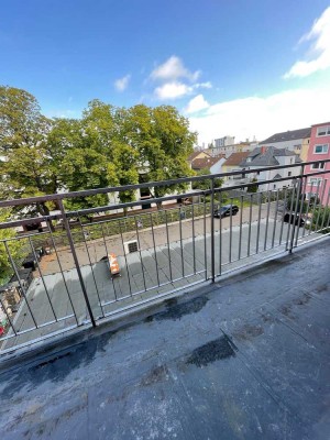 Niederrad: 1-Zi-Wohnung mit Balkon