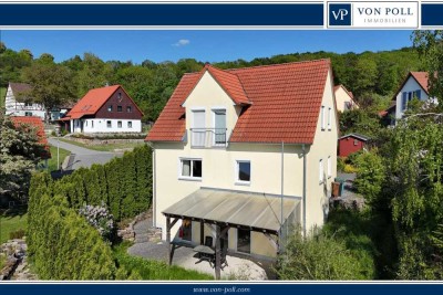 Attraktives Einfamilienhaus mit Einliegerwohnung in ruhiger, grüner Lage