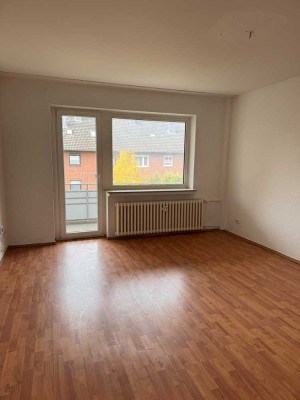Gepflegte 2 Zimmer Wohnung mit EBK in guter Lage von Ummeln