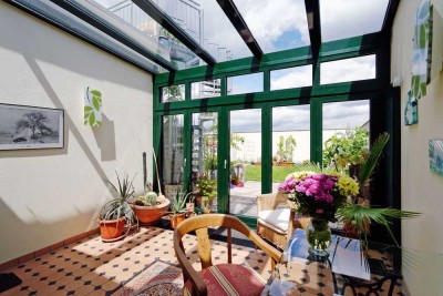 Befristet! Penthouse mit Wintergarten, Garten und Dachterrasse!