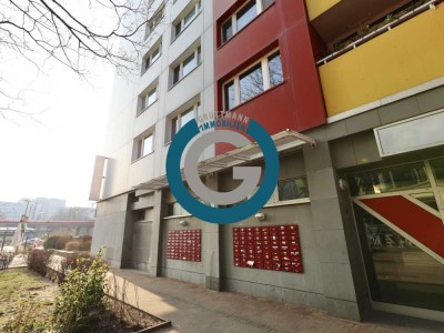 SONNIGES SINGLE-APARTMENT - MIT AUFZUG, FAHRRADRAUM & PKW-STELLPLATZ - FUSSLÄUFIG ZUM ALEX