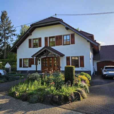 Wohnhaus in idyllischer Lage in Waldesch - Urlaubsfeeling -