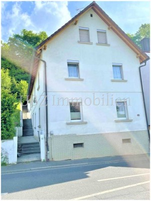 *** 3-Zi- Wohnung mit Balkon ***