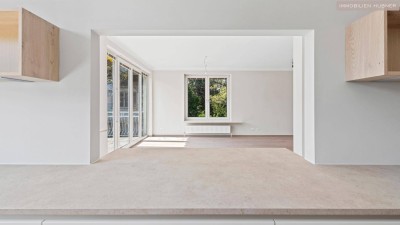 Hoch oben, in Mauer, die Rooftop Terrasse 73m2, der Balkon 16m2, die top sanierte Wohnung 90m2