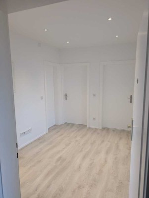 Ansprechende 3-Zimmer-Wohnung mit großem Balkon und Stellplatz in Nürnberg-Eibach