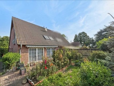 Doppelhaushälfte mit Herz - viel Raum für Familienleben und Gartenfreude bei Burg