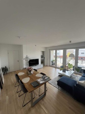 Exklusive 3-Raum-Wohnung mit gehobener Innenausstattung mit Balkon und Einbauküche in Kaarst