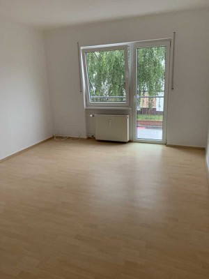 Bad Nauheim: Erstbezug nach Sanierung - 2-Zimmerwohnung mit Balkon