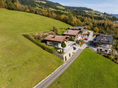 Sonniges Baugrundstück mit Altbestand in Aussichtslage