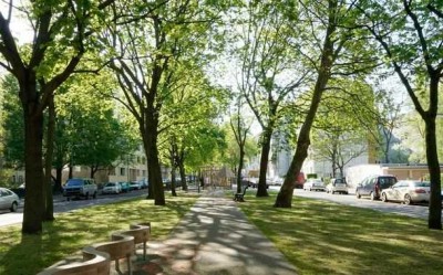 - Wedding/ Nähe Leopoldplatz U6/U9 - Altbauwohnung mit Balkon (für Selbstnutzer oder Anleger)-