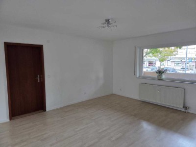 Helle 2,5-Zimmer Wohnung mit Balkon in Tamm