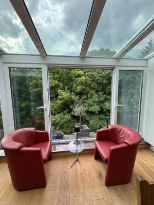 Möbliertes Penthouse in der Parkallee mit gehobener Innenausstattung und Blick zum Bürgerpark