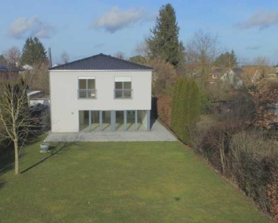 Geschmackvolles Einfamilienhaus mit herrlichem Garten