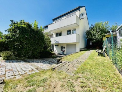 Reiheneckhaus mit 5 Zimmer, Balkone, Garage, Stellplatz und Garten in beliebter Lage von Zwingenberg