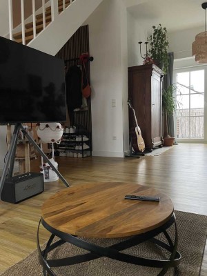 Schöne 2 Zimmer Altbau Maisonette Wohnung