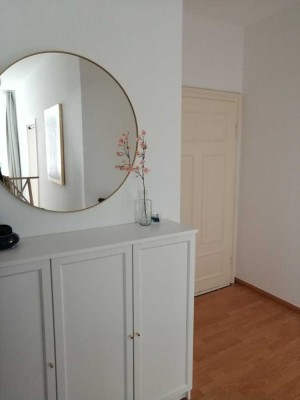 Helle 3-Zimmer-Wohnung mit Balkon nahe Olympiapark ab 1.12.2025 (ggf. früher)