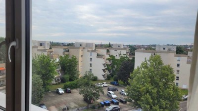 Vermiete 1-Zimmerwohnung in Offenhausen mit geschlossenem Tiefgaragenstellplatz