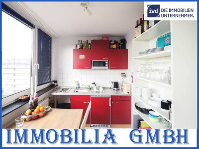 Schönes 1. Zimmer Apartment SB Innenstadt mit großer Dachterrasse und einmaligem Ausblick