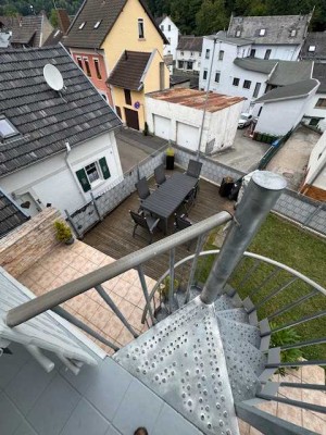 Neuwied-Oberbieber, Einfamilienhaus, Garage, Stpl, Garten, Keller in gutem Zustand