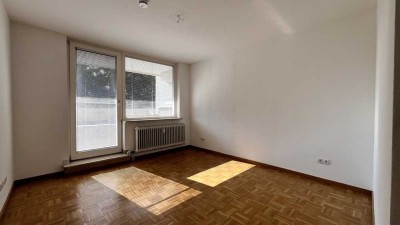Helle 3-Zimmer-Wohnung mit Balkon und Stil