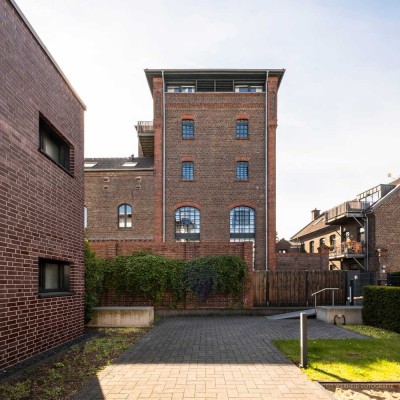 PURE Exklusives Loftfeeling mit Sauna und Kamin auf 2 Etagen Köln-Widdersdorf
