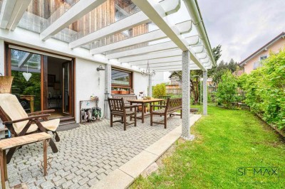 ++MIT CHARME UND GROßEM GARTEN++
Einfamilienhaus BJ. 2000 mit Doppelgarage in Oberschweinbach