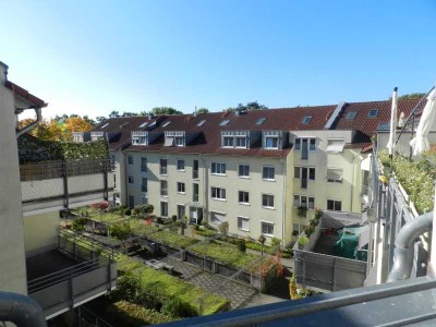 Liblar ! vermietete 4-Zimmer-Erdgeschoß, Terrasse, TG-Stellplatz inkl.