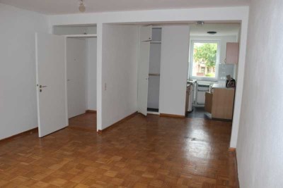 FLENSBURG-JÜRGENSBY, -  RUHIGE 1 ZIMMER WOHNUNG MIT STILVOLLEM PARKETTBODEN, NÄHE FH/UNI