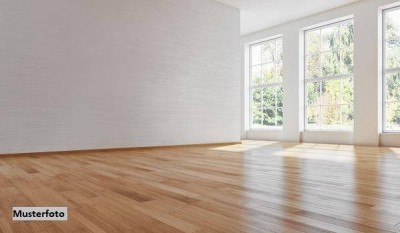 Einfamilienhaus mit Doppelgarage