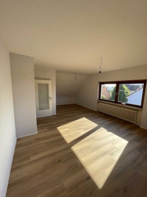 3-Zimmer Wohnung in Knielingen Neu Saniert