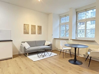 Möbliert, zentral, 2 Zimmer